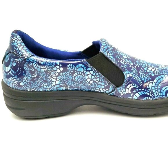 Easy Works by Easy Street Blue Paisley Slip on Clogs Shoes Women's Size 6M - Picture 9 of 12